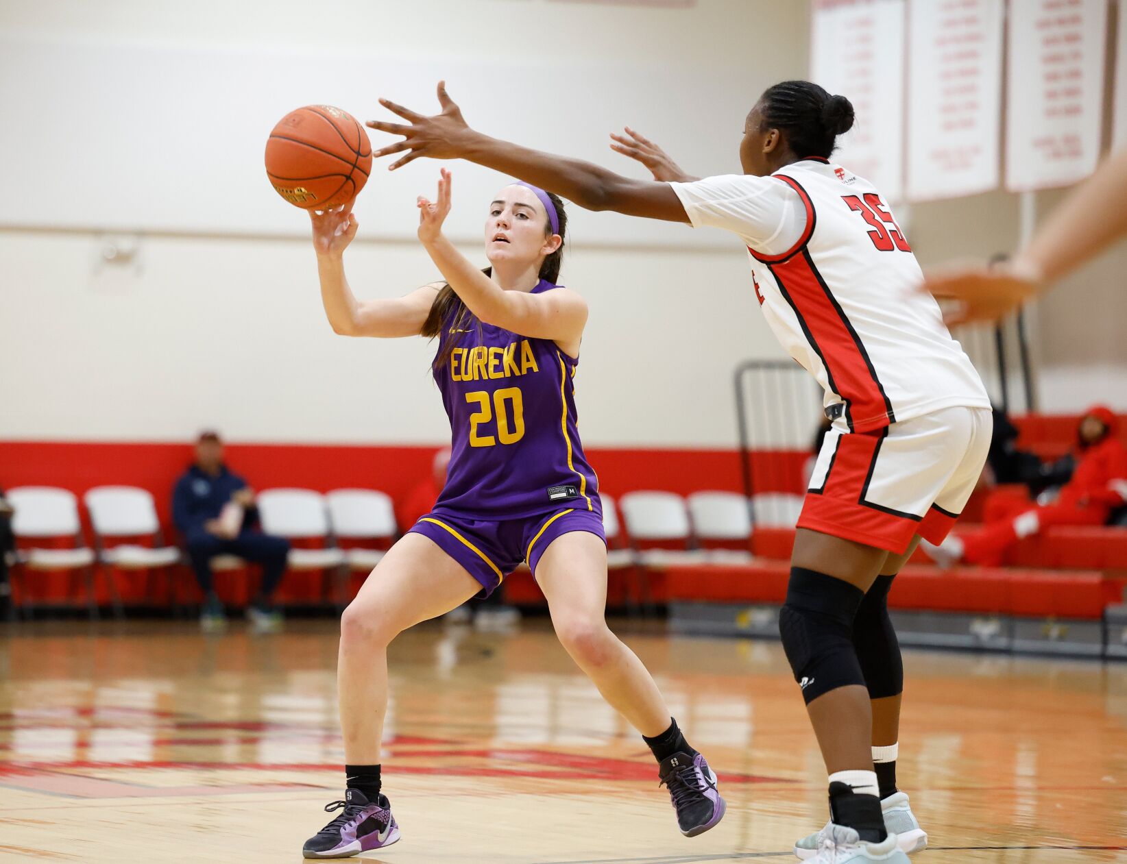 Visitation Christmas Tournament, first round: Ursuline v. Eureka